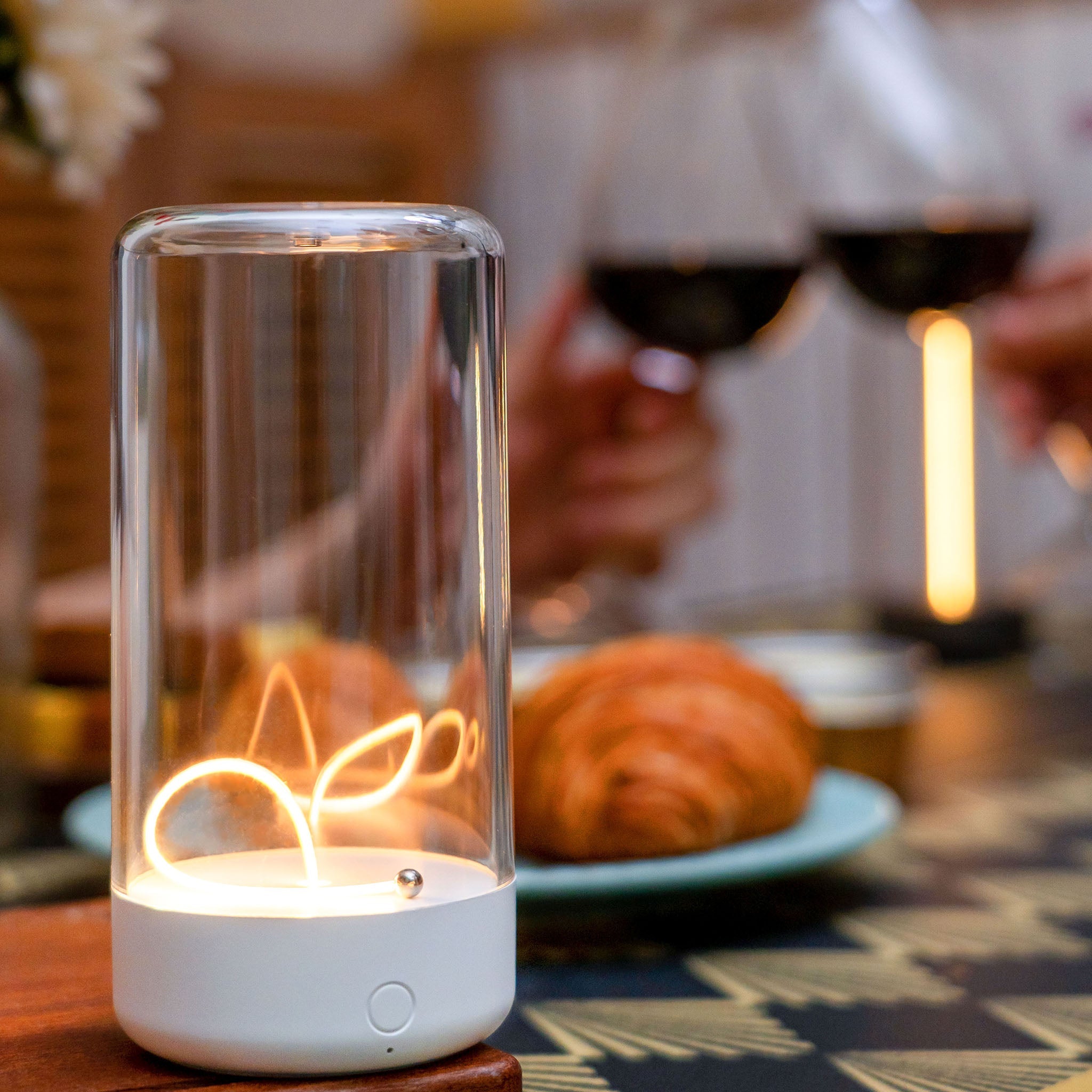 Auge Light's LED night lamp, a chic addition to modern bedside tables for cozy and stylish night lighting.